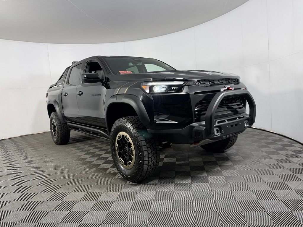 Certified Used 2023 Black Chevrolet ZR2 image 5