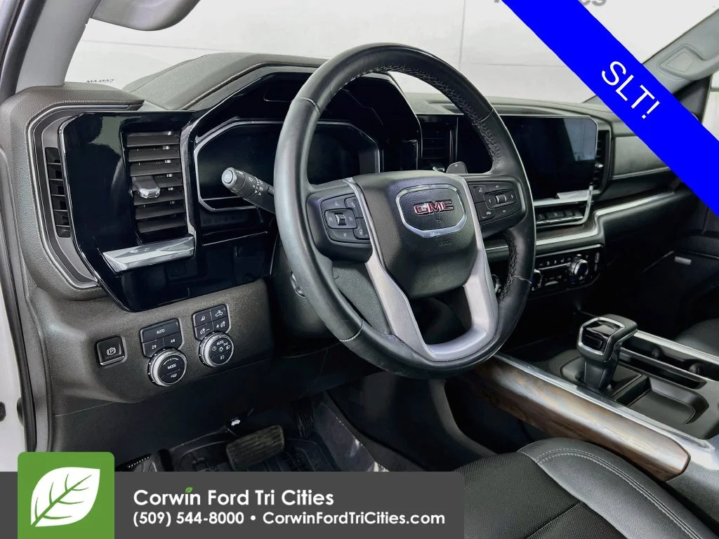 Used 2023 Summit White GMC SLT image 2