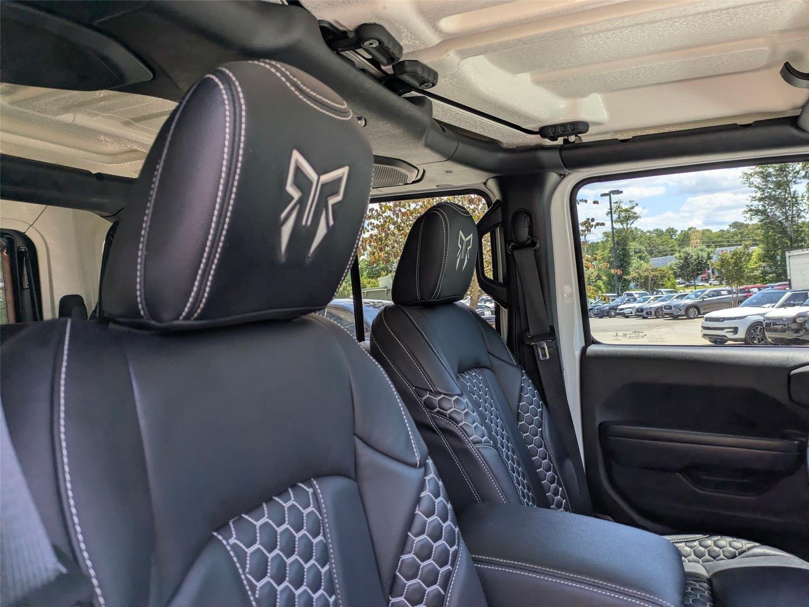 Used 2021 Bright White Clearcoat Jeep Unlimited Sport S image 32