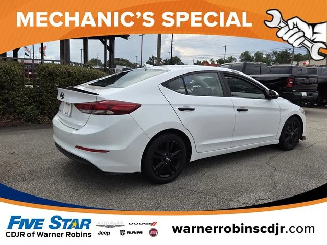 Used 2017 White Hyundai SE image 13