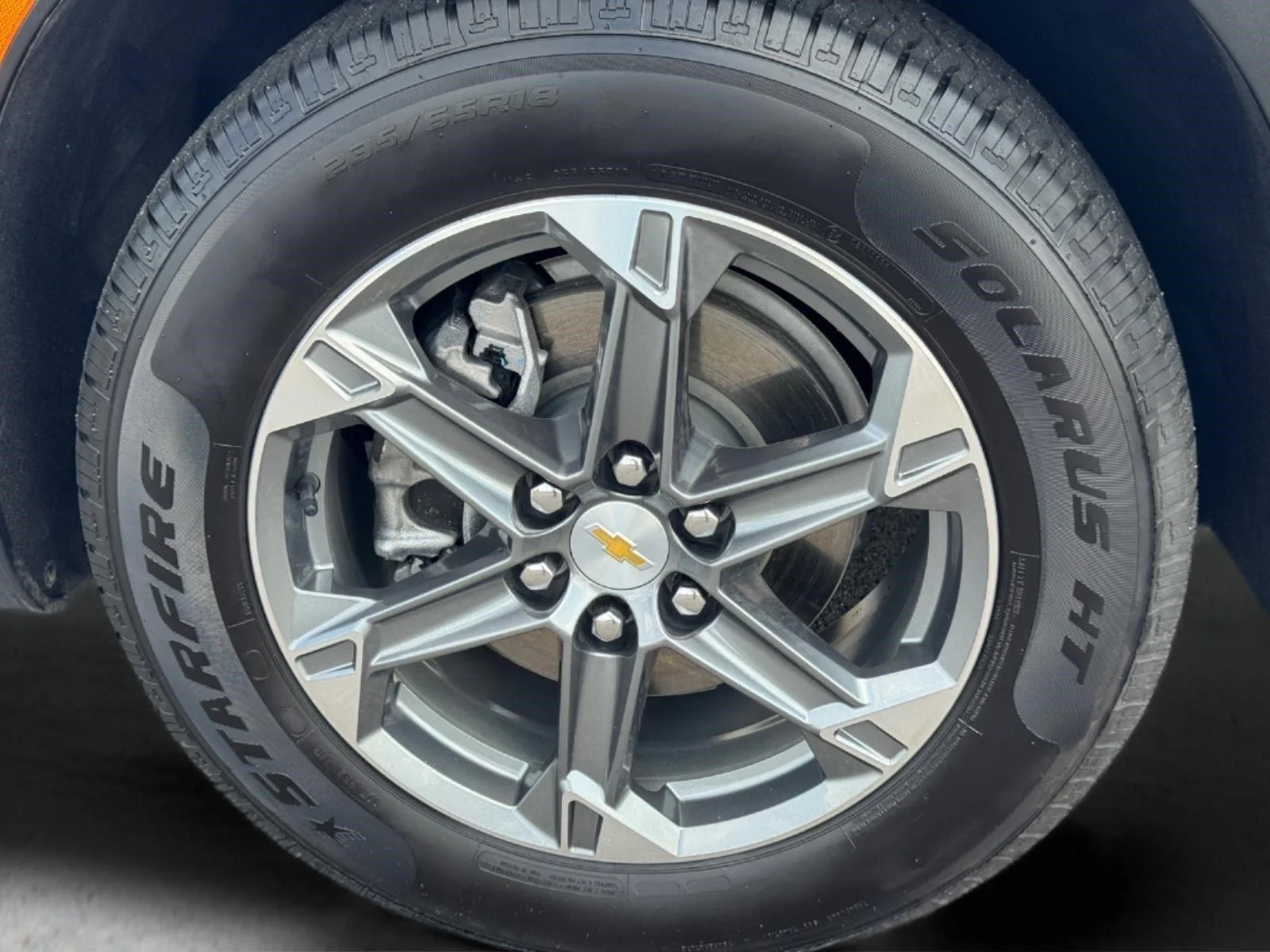 Used 2025 Sterling Gray Metallic Chevrolet LT image 30