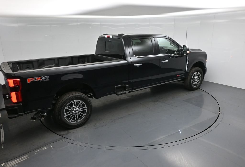 New 2026 Agate Black Metallic Ford Platinum image 41