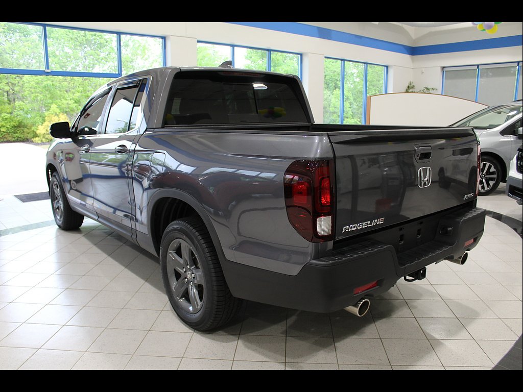Certified Used 2023 Modern Steel Metallic Honda RTL image 7