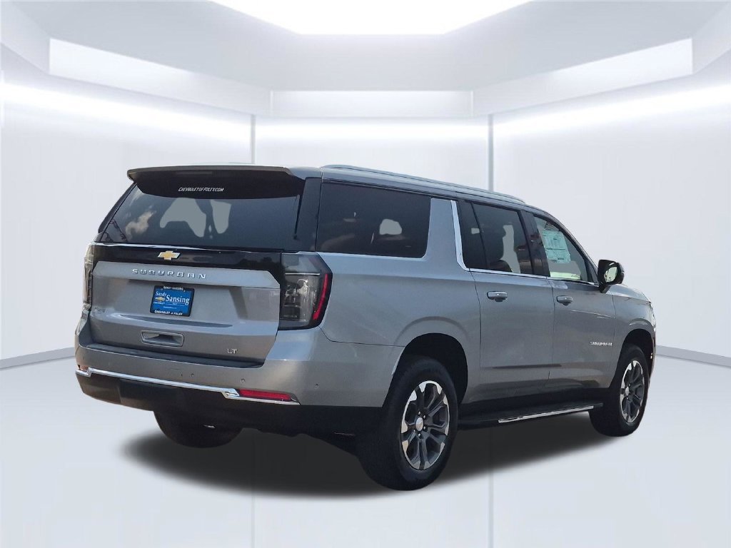2026 Chevrolet Suburban LT - Photo 6