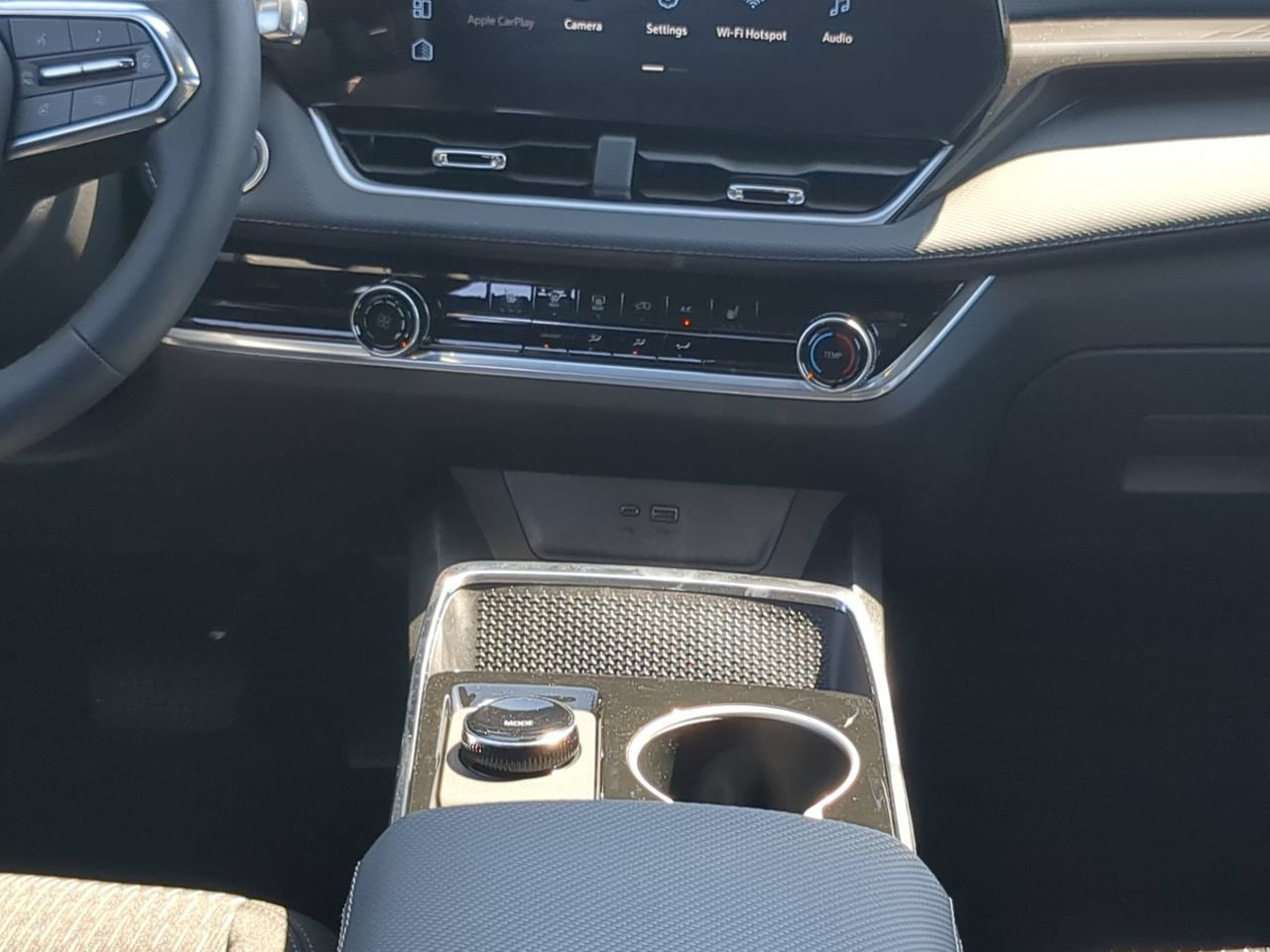 2027 Chevrolet Equinox LT - Photo 18
