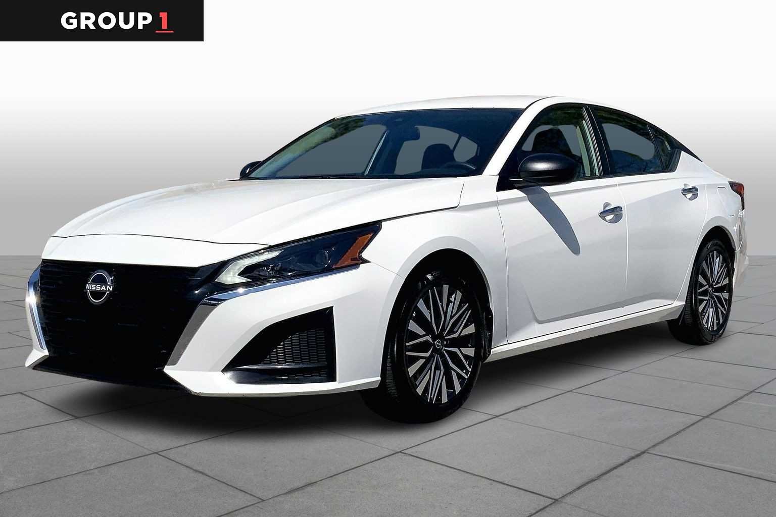 2025 Nissan Altima SV