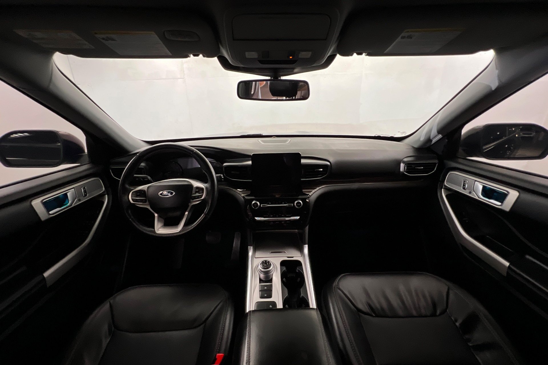 2023 Ford Explorer Limited - Photo 10