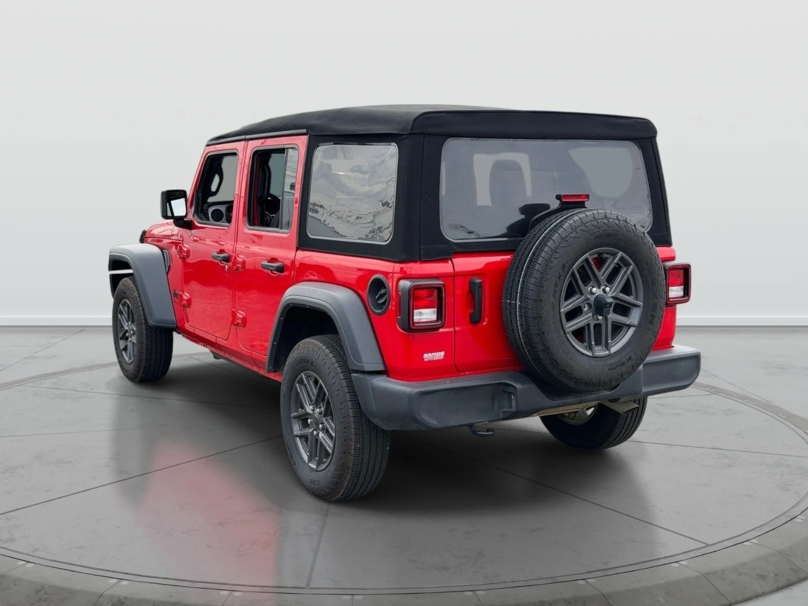 Used 2024 Red Jeep Sport S image 5
