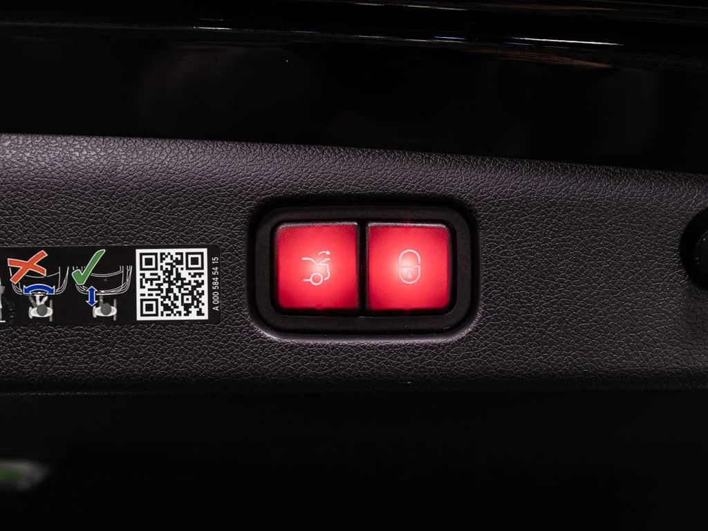 Used 2025 Black Mercedes-Benz E 53 AMG® image 33