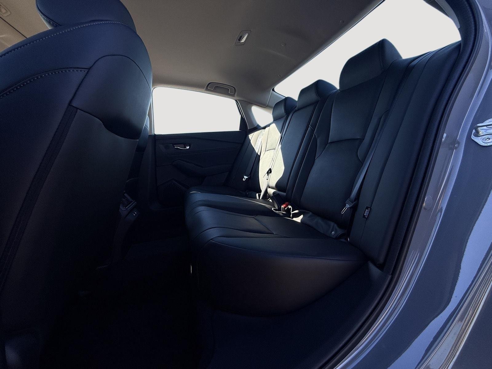 New 2026 Urban Gray Pearl Honda Touring image 18