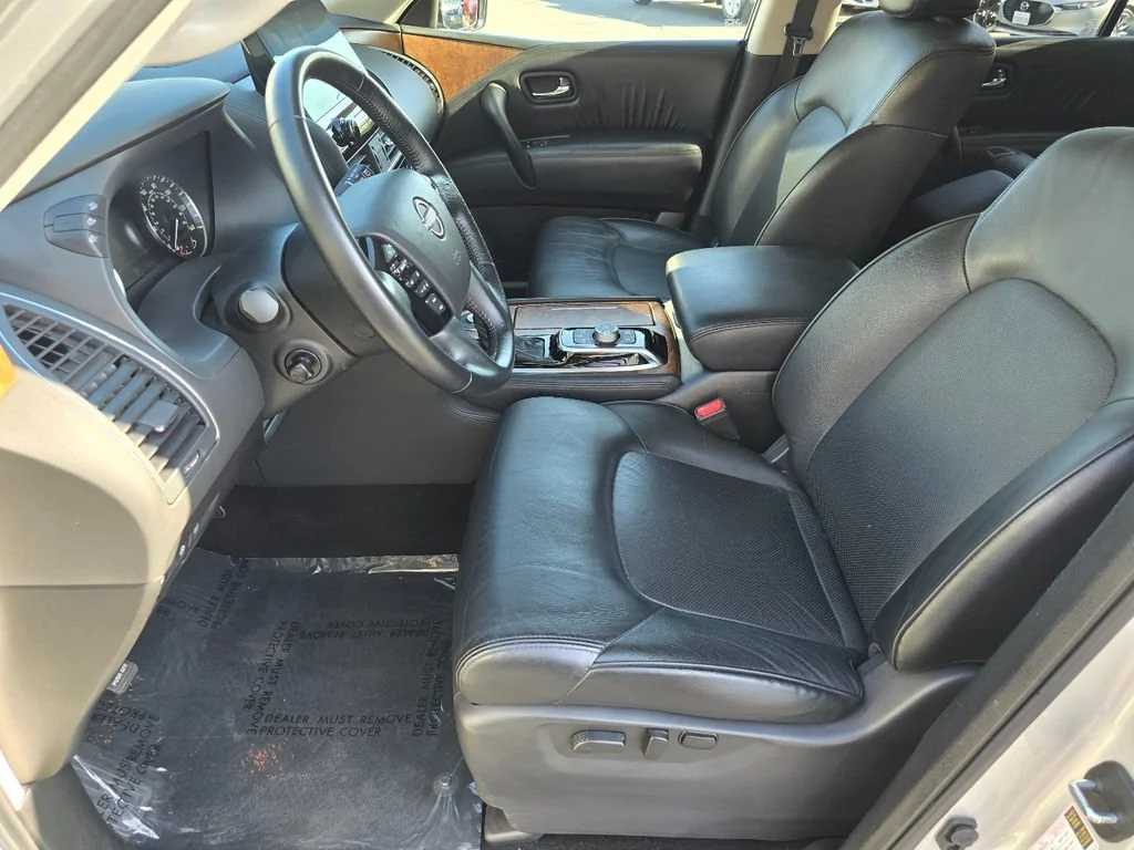 Used 2024 Silver Nissan SL image 24