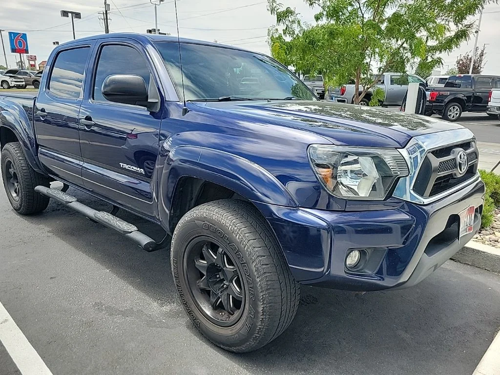 2013 Toyota Tacoma 4x4 Doublecab V6 AT's photo