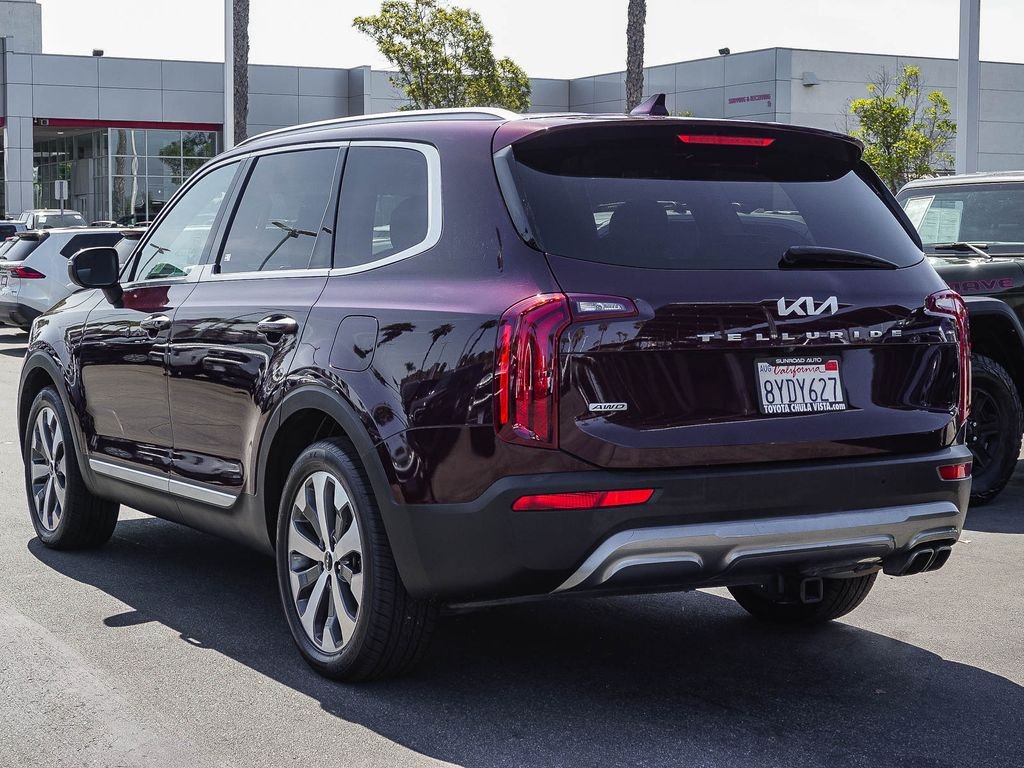 Used 2022 Purple Kia S image 4