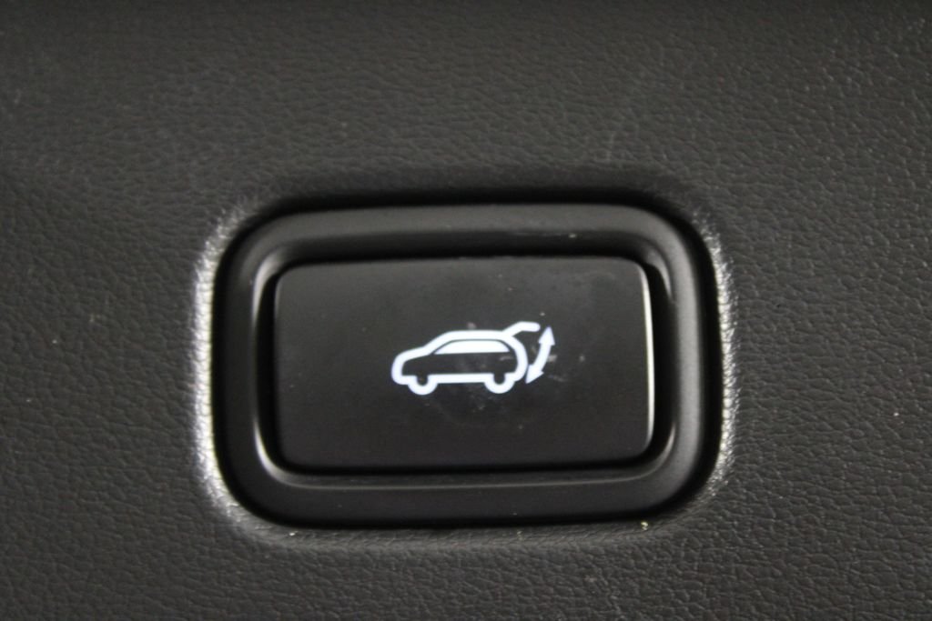 Certified Used 2024 Black Hyundai SEL image 18