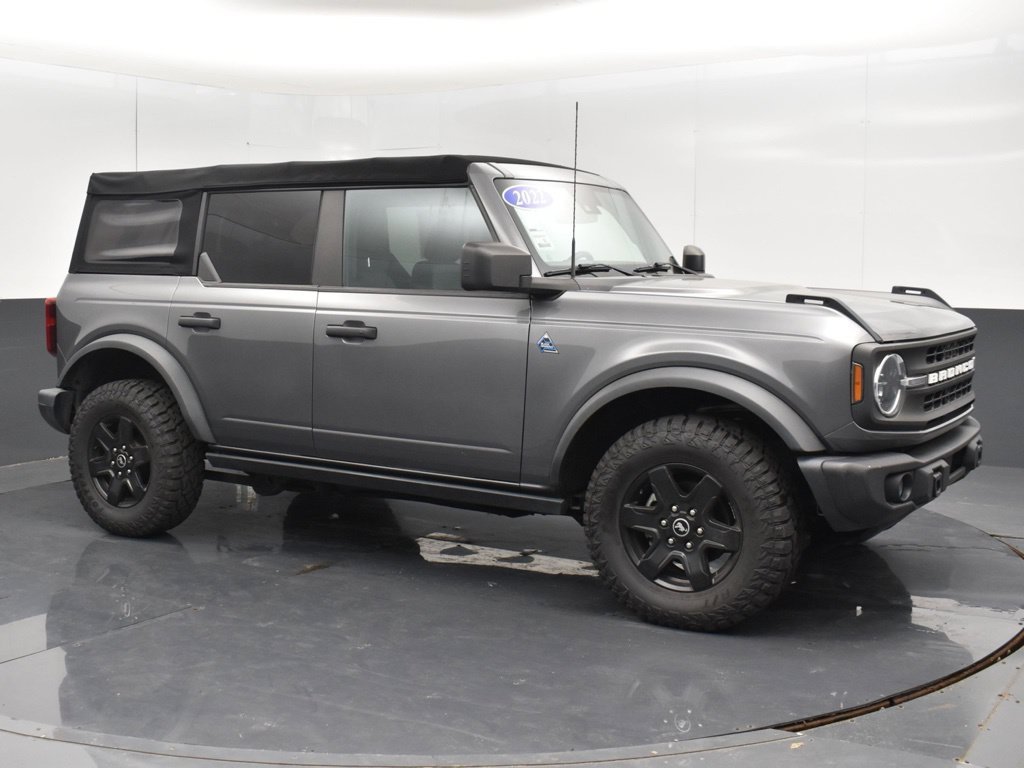 2022 Ford Bronco 4-Door Black Diamond - Photo 10
