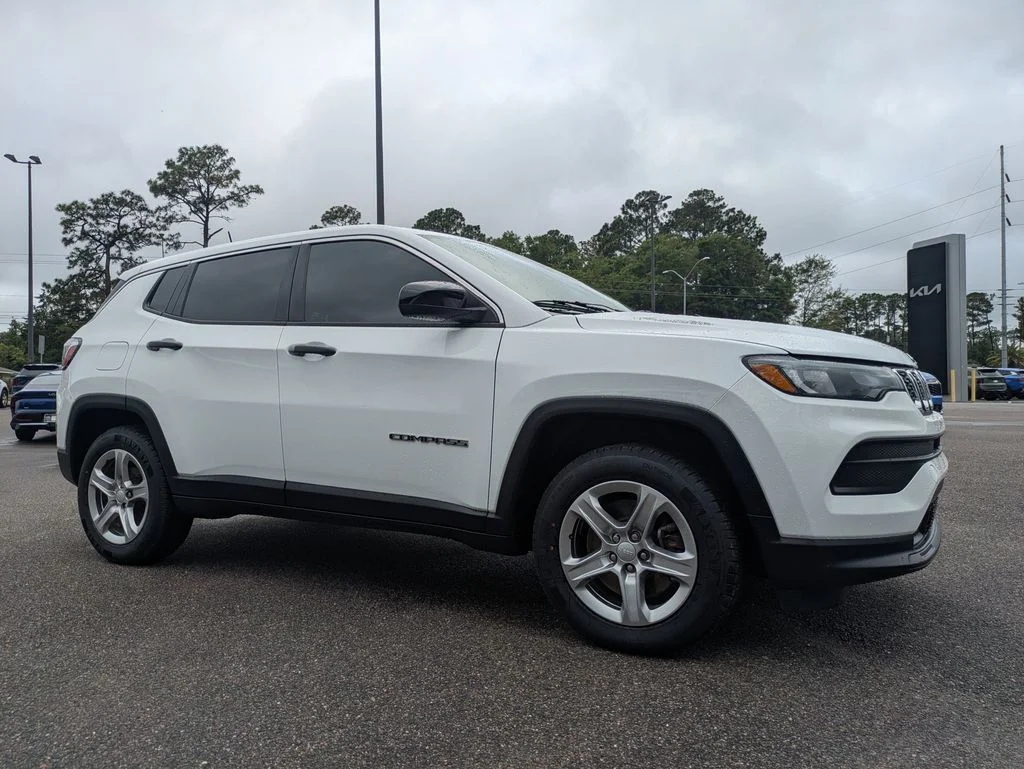 2024 Jeep Compass Sport 4X4's photo