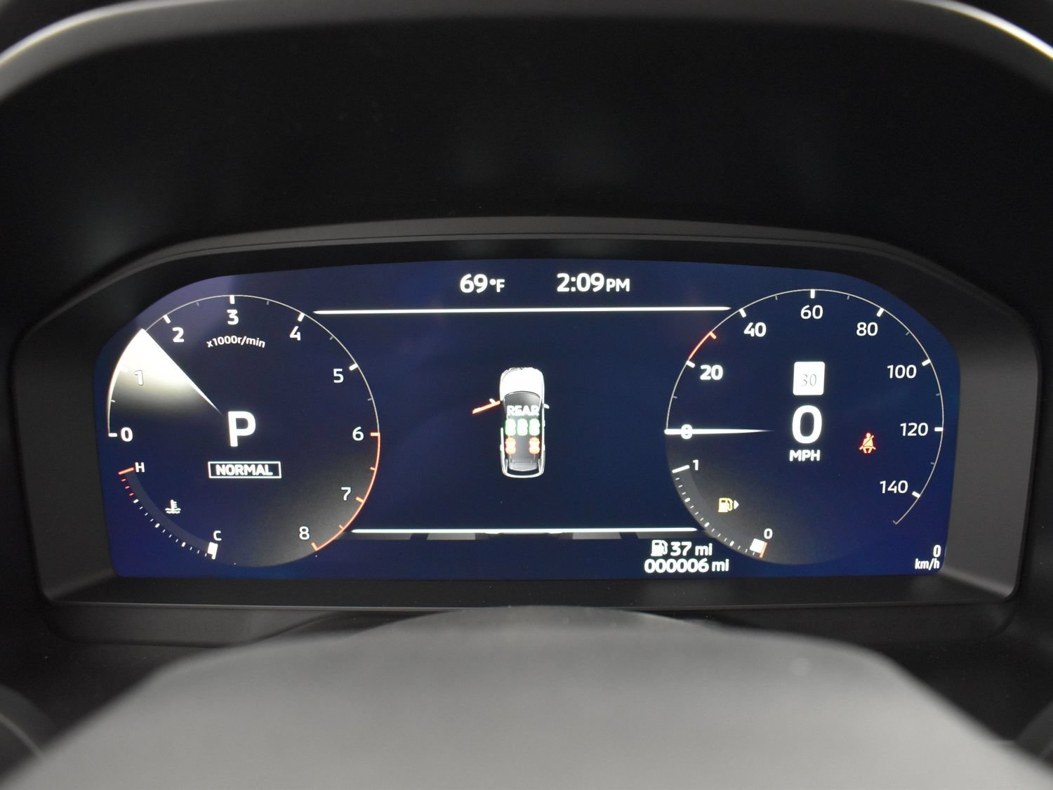 New 2026 Gray Mitsubishi SE 1.5T 2WD image 6