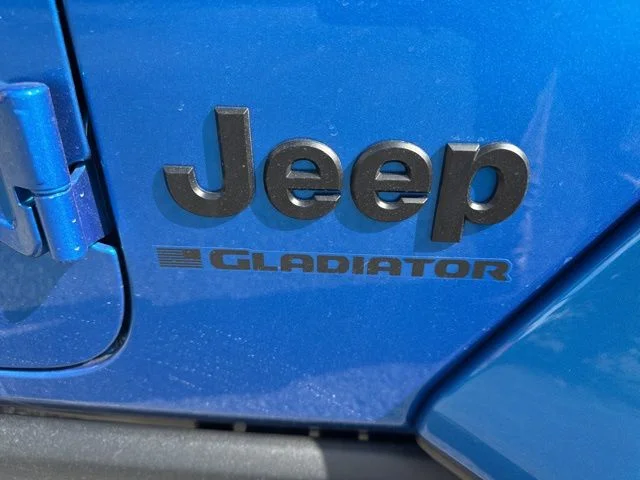 New 2026 Hydro Blue Pearl-Coat Exterior Paint Jeep Willys image 14