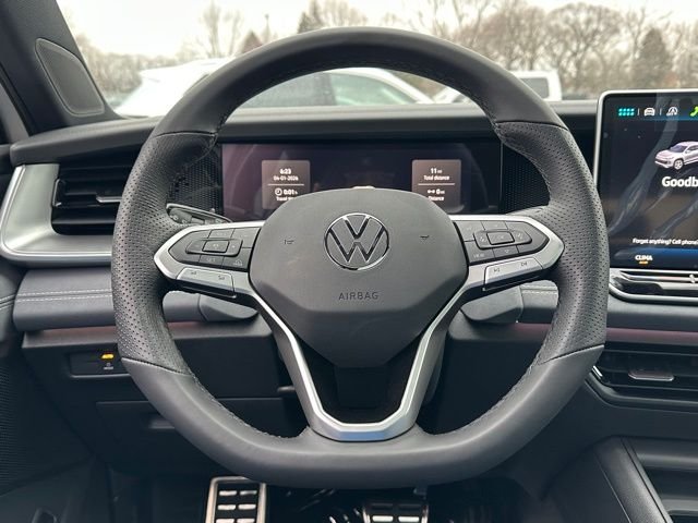 New 2026 Opal White Pearl Volkswagen 2.0T SE R-Line Black image 41