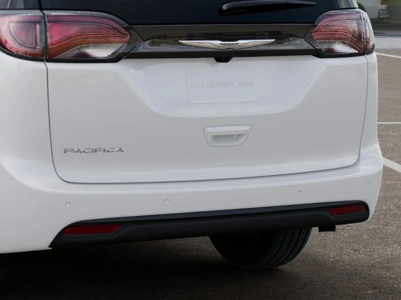 New 2027 Bright White Clear-Coat Exterior Paint Chrysler LX image 13