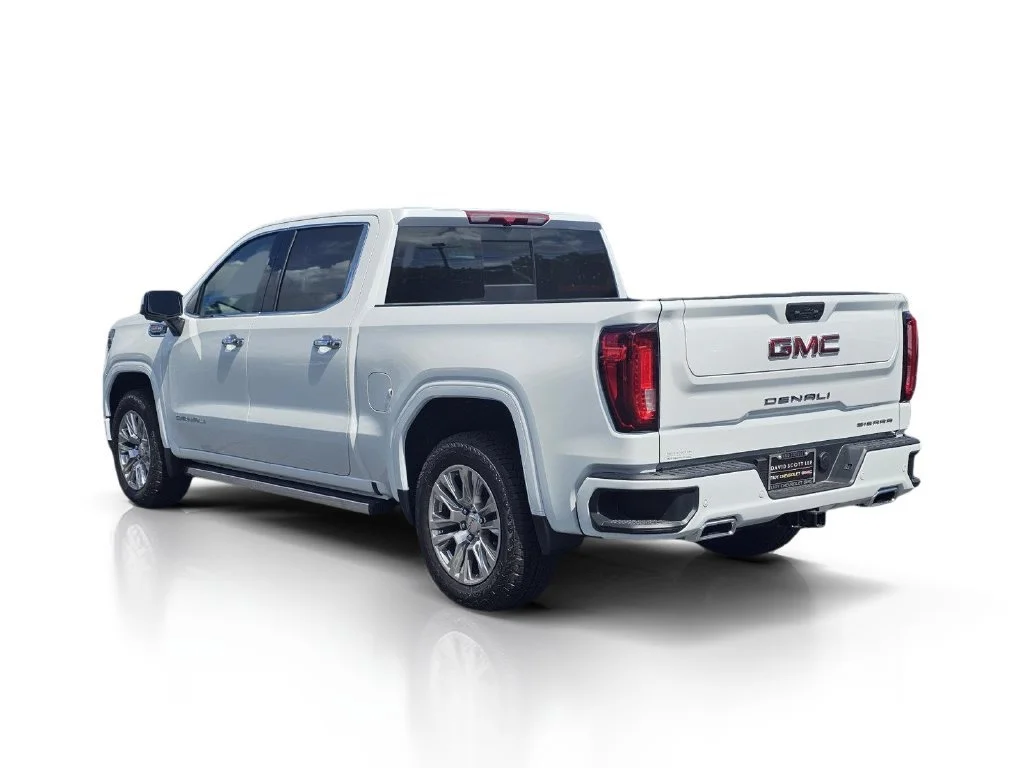 Used 2026 Glacier White Tricoat GMC Denali image 14