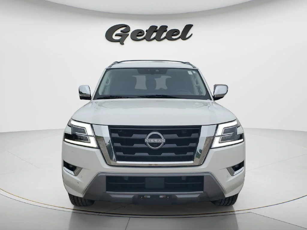 Used 2022 White Nissan Platinum 4WD image 2