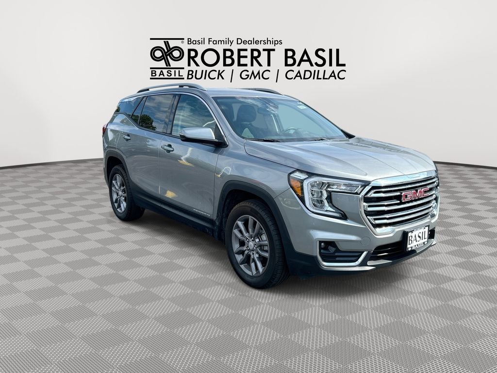 Used 2024 Gray GMC SLT image 2