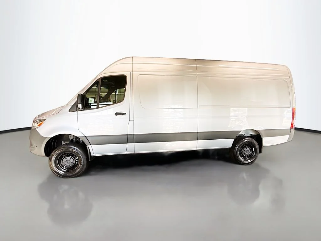New 2026 Hightech Silver Mercedes-Benz Cargo 170 WB image 2