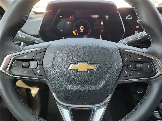 Used 2025 Gray Chevrolet LT Front-Wheel Drive image 19