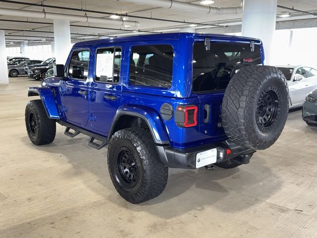 Used 2020 Ocean Blue Metallic Clearcoat Jeep Unlimited Sahara image 6