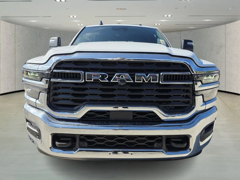 2026 RAM 2500 Tradesman - Photo 2