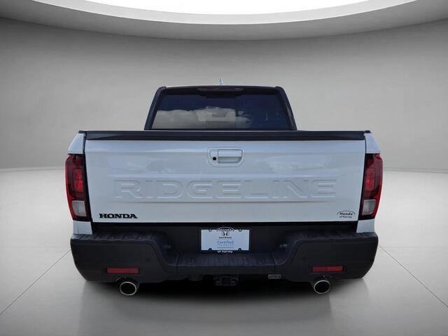 Used 2026 Platinum White Pearl Honda Black Edition image 4