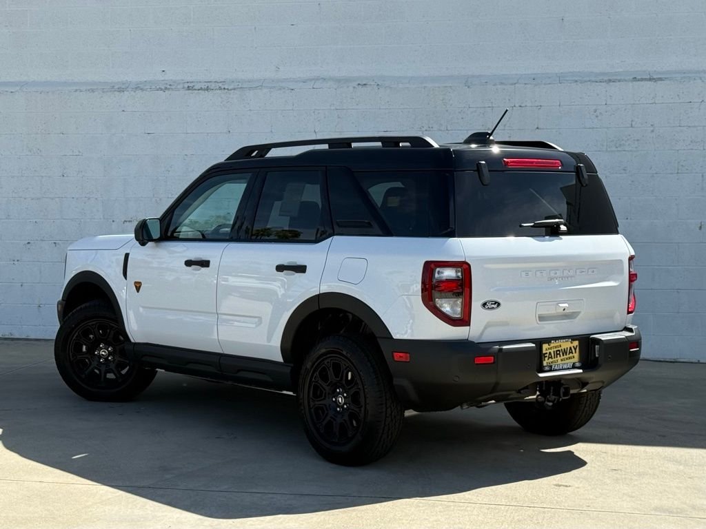 New 2026 Oxford White Ford Badlands® image 3