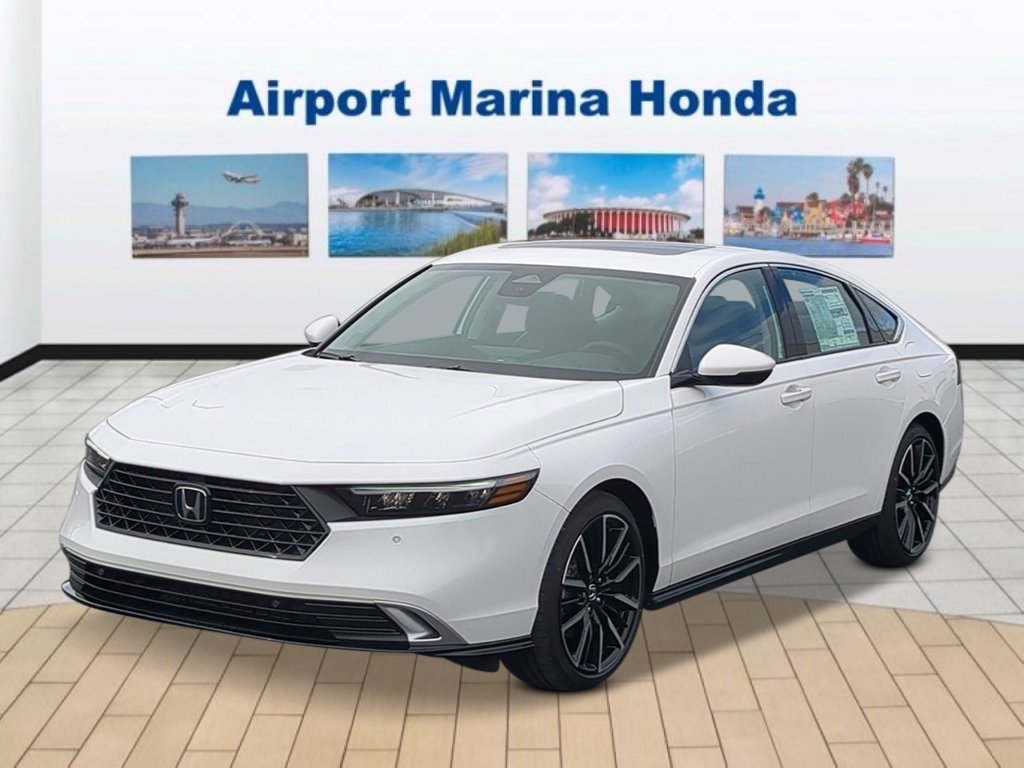 2026 Honda Accord Hybrid Touring's photo