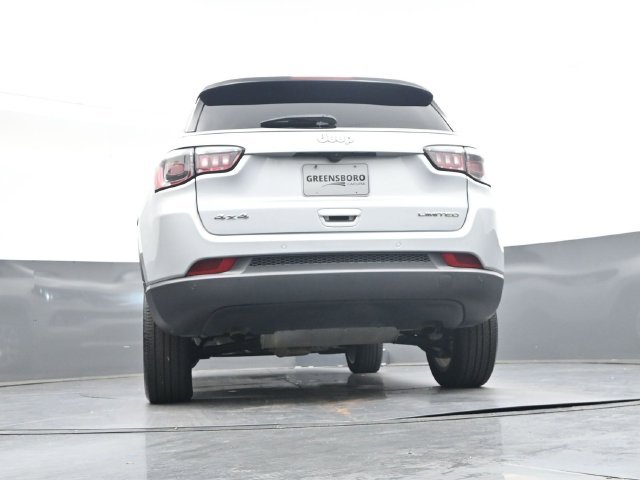 Used 2025 Silver Jeep Limited image 34