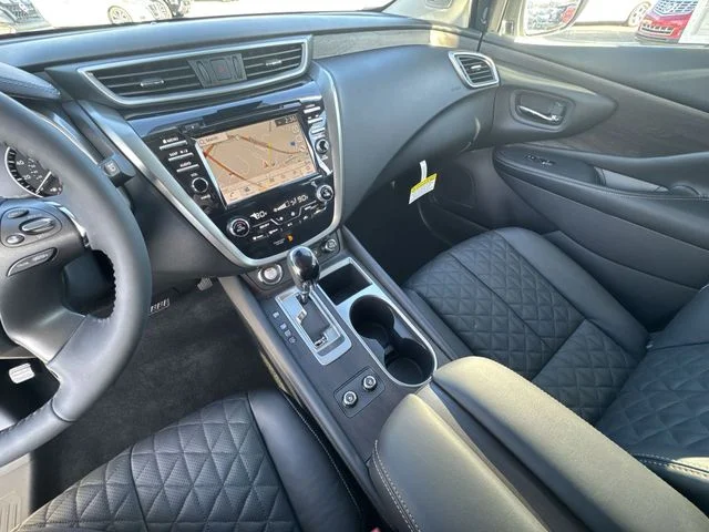 Used 2024 White Nissan Platinum image 24