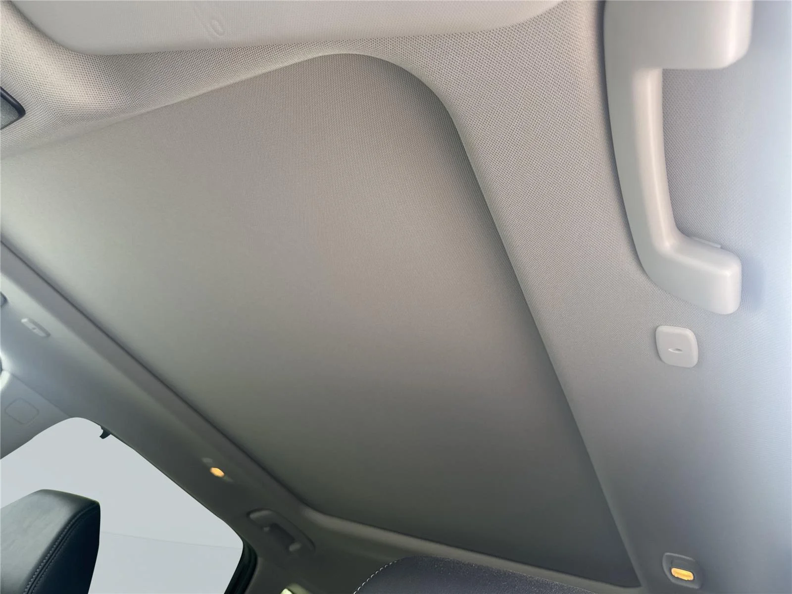 Used 2026 Super Black Nissan Platinum image 29