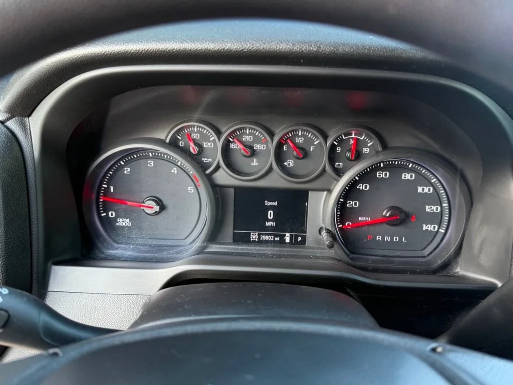 Used 2023 SUMMIT WHITE GMC Pro image 21