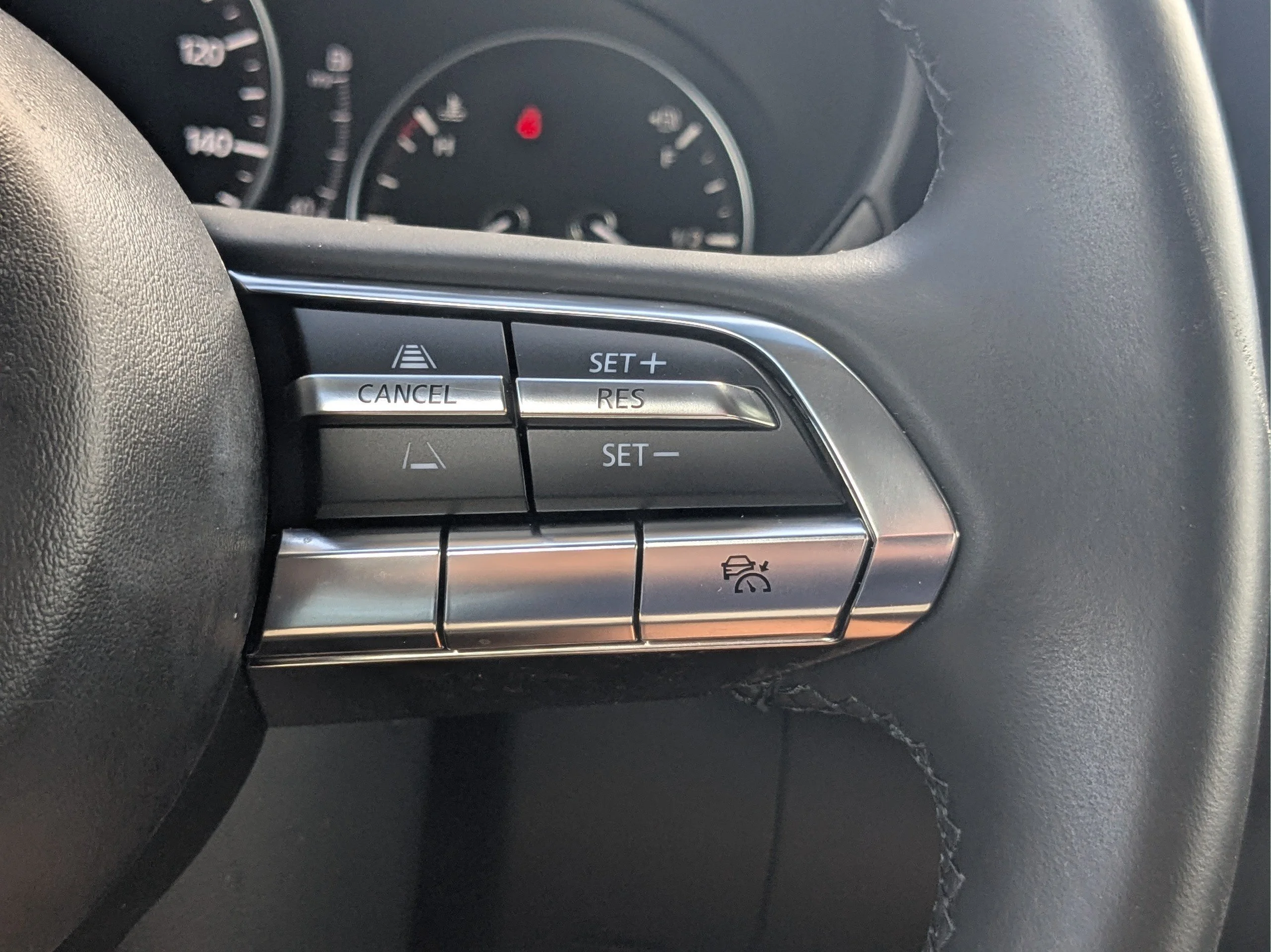 Used 2024 Wind Chill Pearl Mazda 2.5 S Select Package image 23