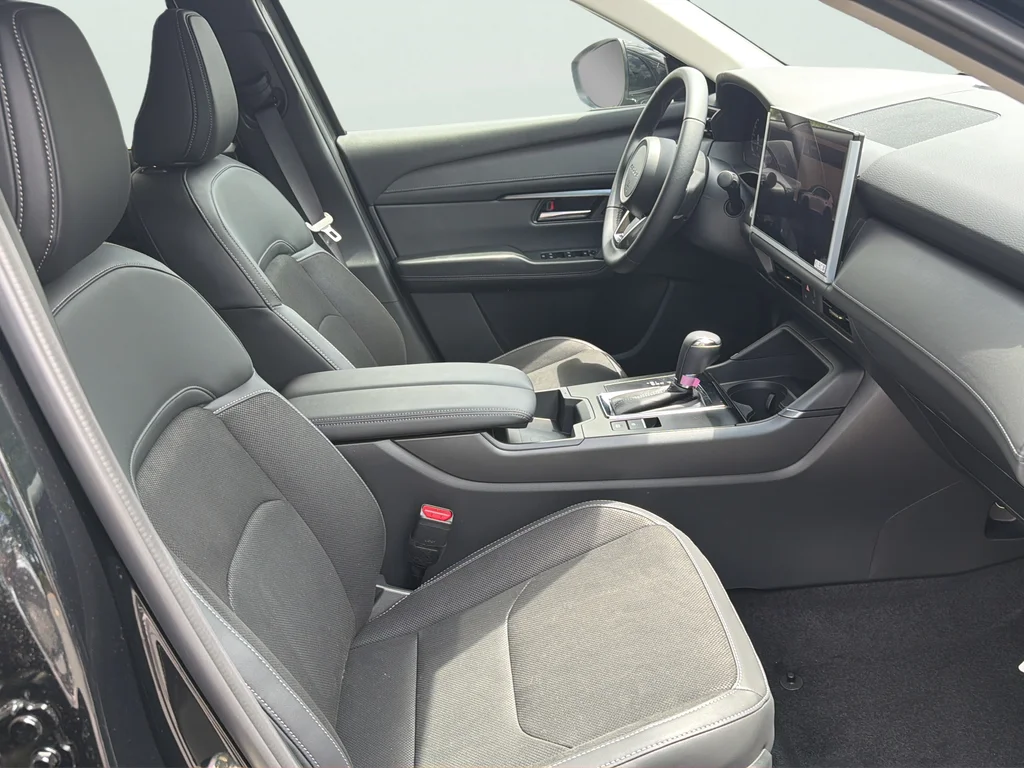 New 2026 Jet Black Mazda 2.5 S Select AWD image 23