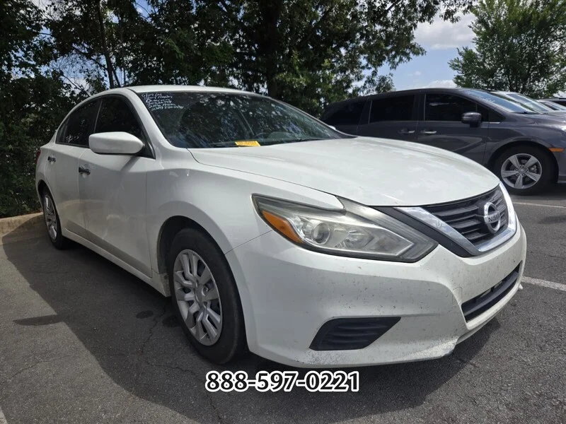 Used 2016 WHITE NISSAN 2.5 S image 11