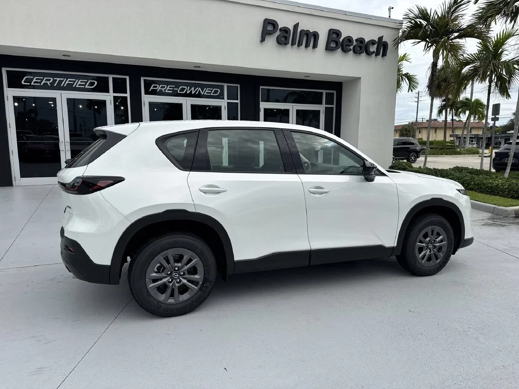New 2026 White Metallic Mazda 2.5 S AWD image 4