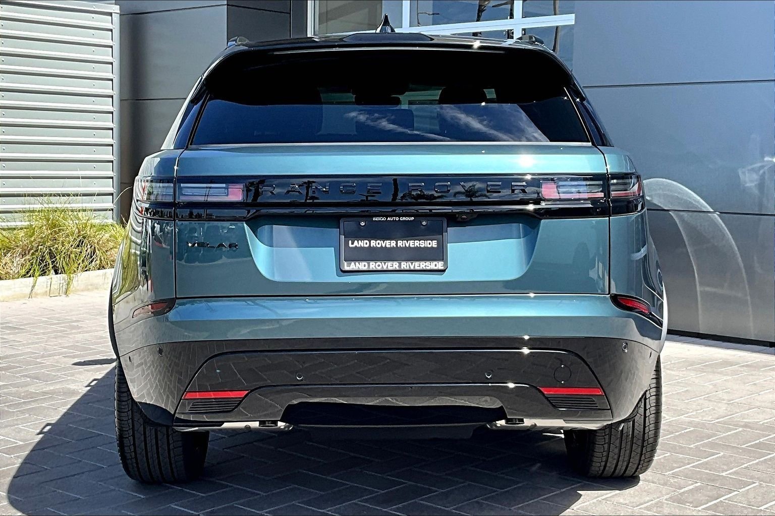 New 2026 Giola Green Land Rover Dynamic SE image 4