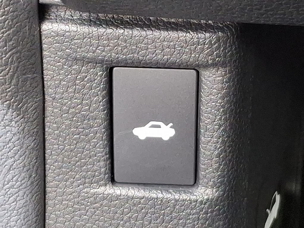 2025 Honda Accord SE - Photo 29