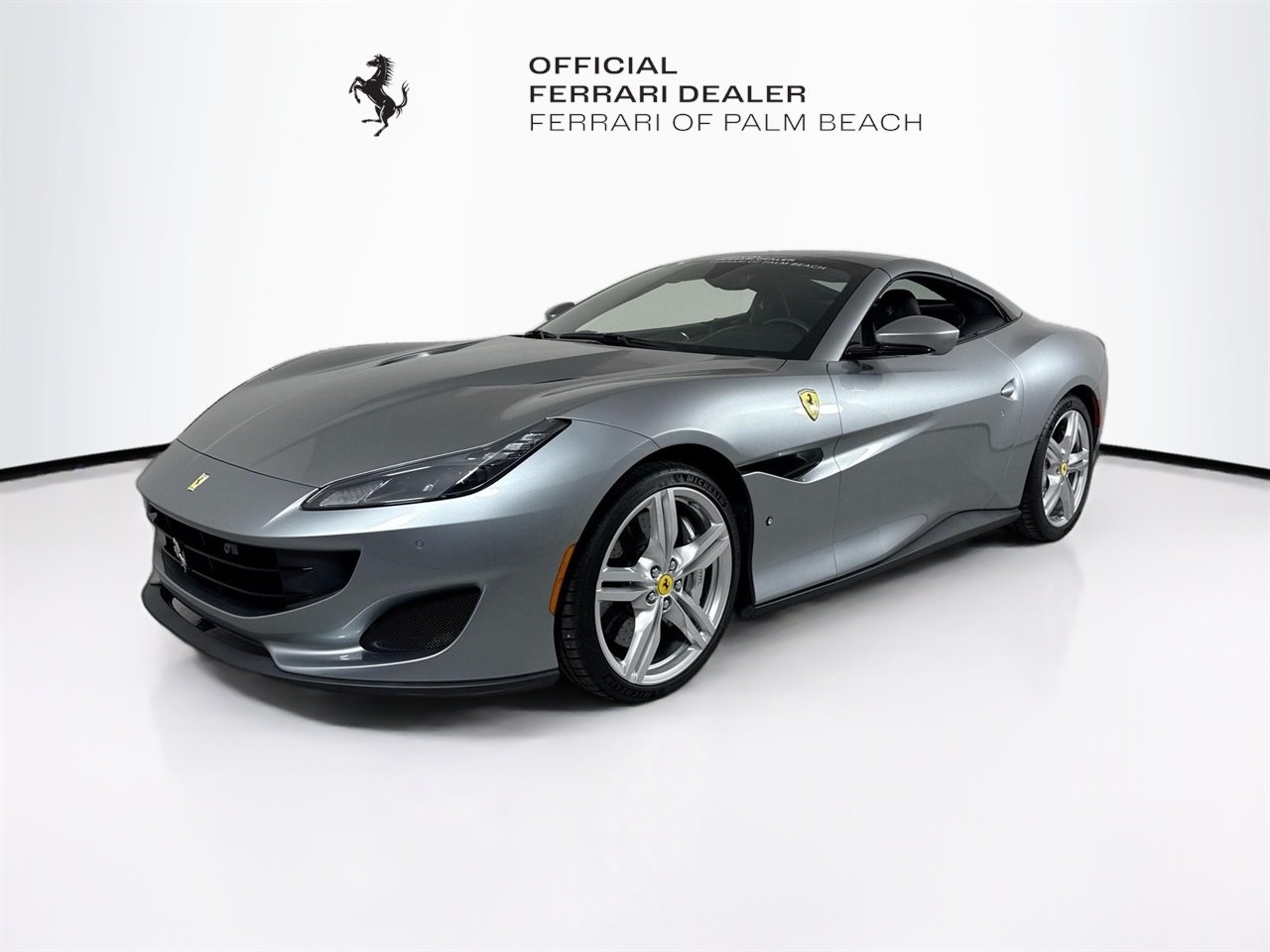 2019 Ferrari Portofino Base photo 3