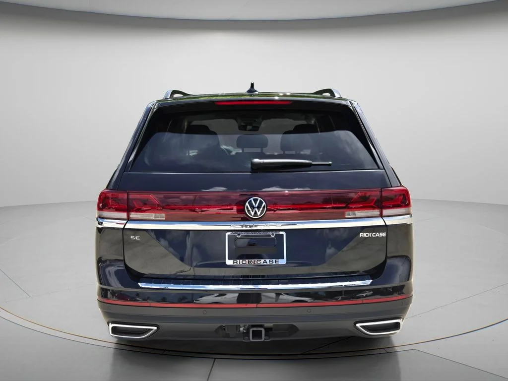 Certified Used 2026 Black Volkswagen 2.0T SE w/Technology image 6