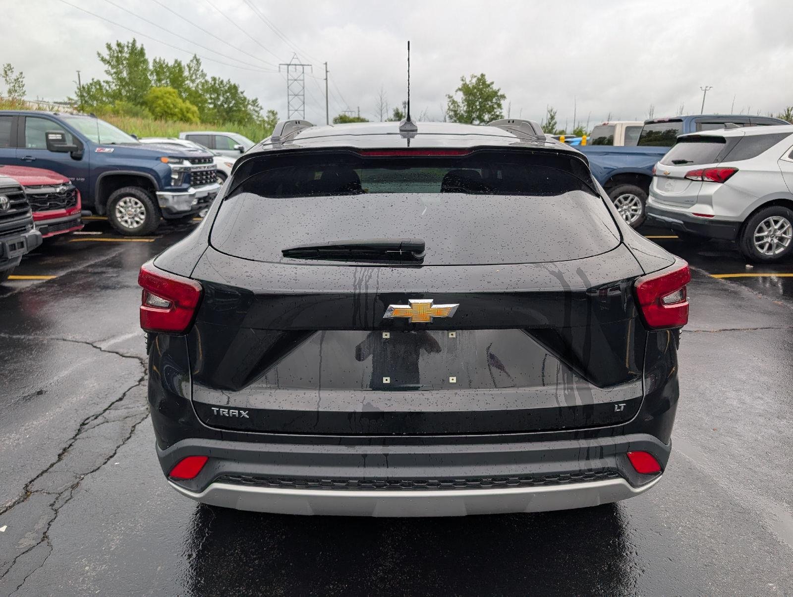 Used 2024 Mosaic Black Metallic Chevrolet LT image 7