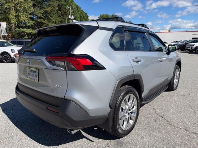 Certified Used 2025 SILVER SKY METALLIC Toyota  image 5
