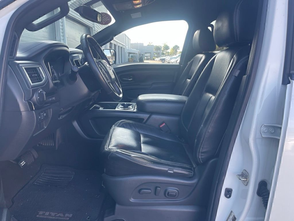 Used 2018 White Nissan SV image 5