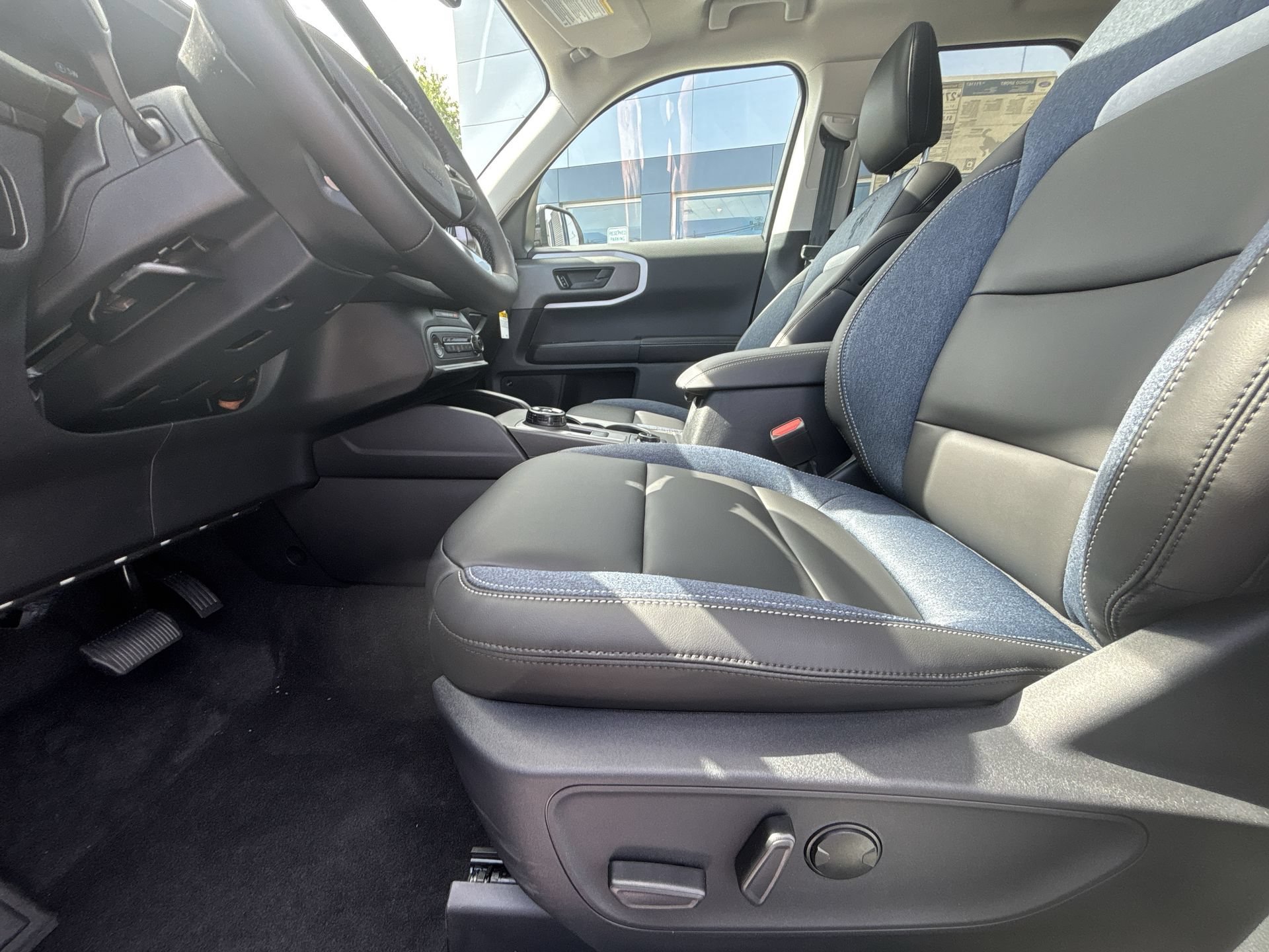 New 2026 Oxford White Ford Outer Banks® image 13